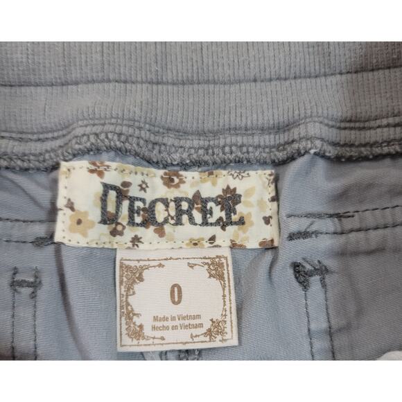 Decree Gray Drawstring Waist Capri Pants 0 Roll Tab Tie Legs Pockets Lightweight - Picture 3 of 7